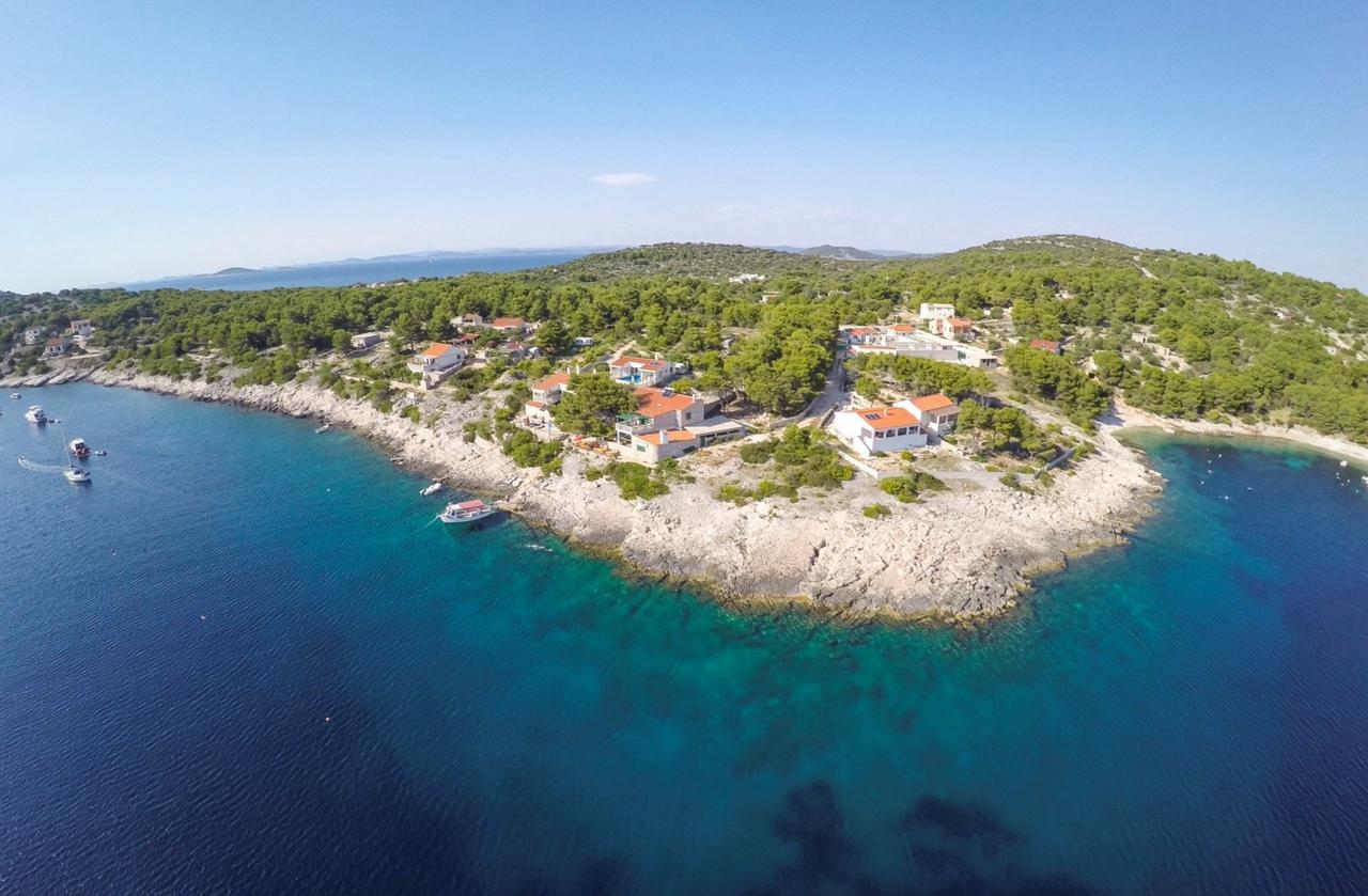 Poseidon Holiday Guesthouse Žirje エクステリア 写真