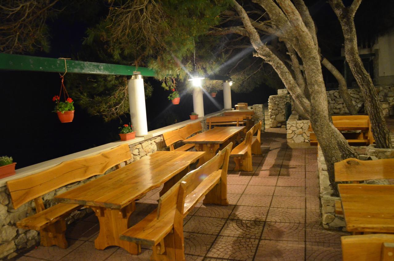 Poseidon Holiday Guesthouse Žirje エクステリア 写真