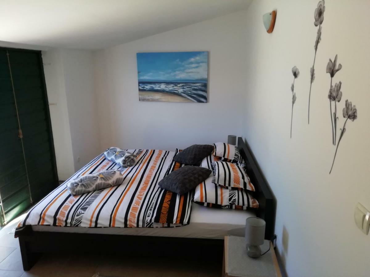 Poseidon Holiday Guesthouse Žirje エクステリア 写真